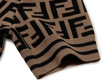 Amazon.co.jp: Fendi FZY702 A5QG F118W Knit Short Sleeve Sweater